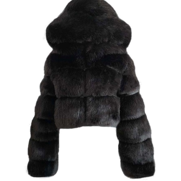 Black Cropped Fur Coat - Picture 3 of 3
